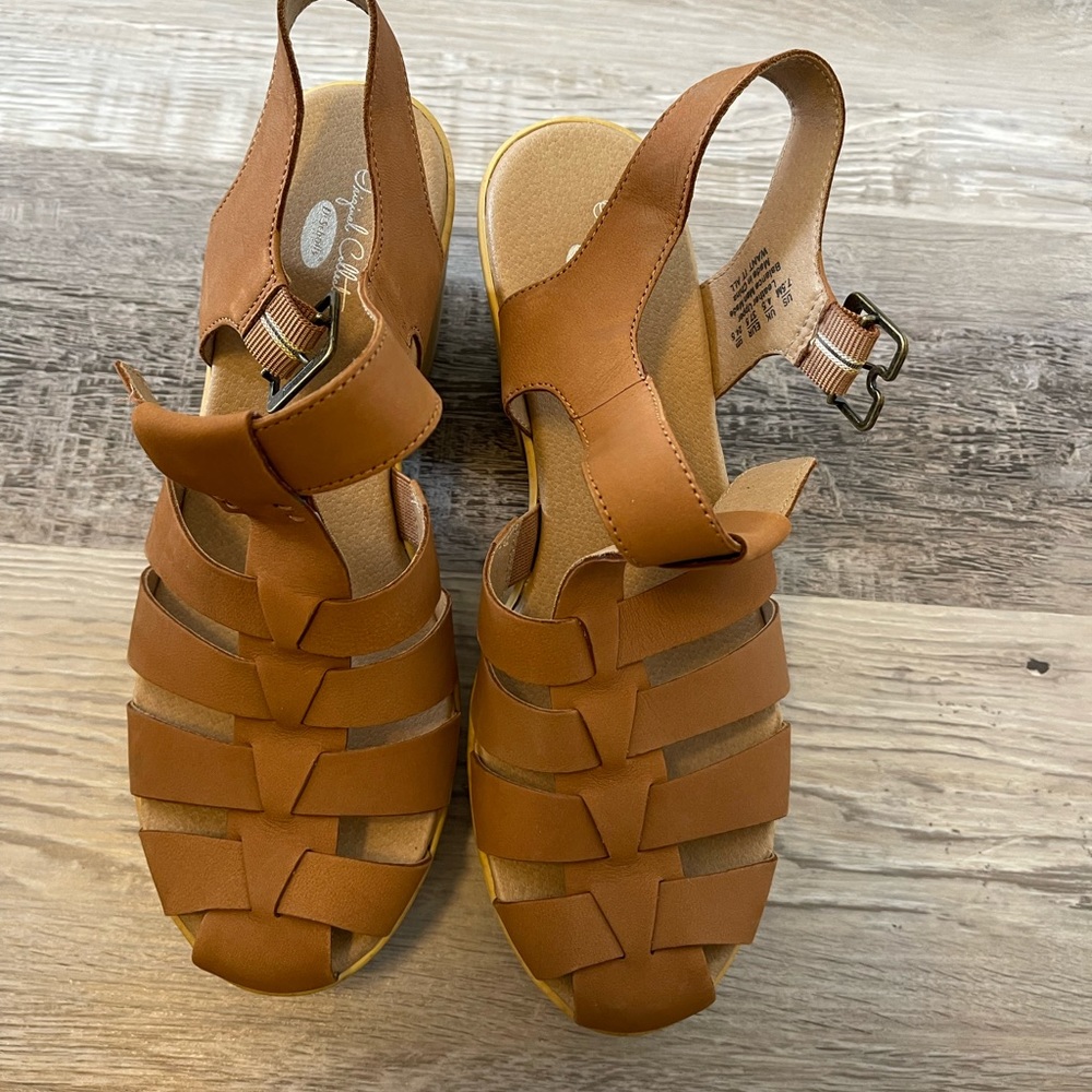 Fisherman style sandal